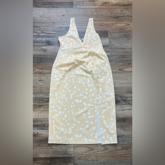 ASOS Sleeveless Print Dress w/ Front Slit / Color: Yellow & White / Size: 10 - Picture 2 of 4